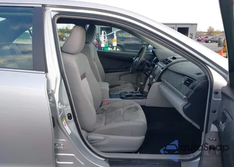 2012 Toyota Camry Le z USA, uszkodzony, nr VIN 4T4BF1FK3CR230460